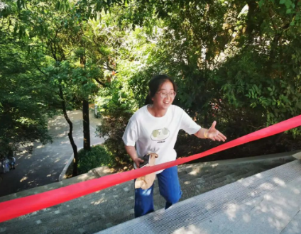 助力文旅市场 展示产投风采——九州线上平台组织开展员工登山比赛活动(图10)